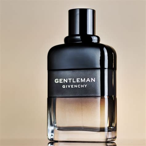 givenchy gentleman boisee sample.